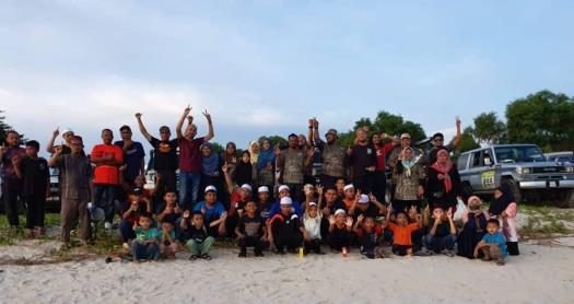 Foto kumpulan riadah bersama masyarakat